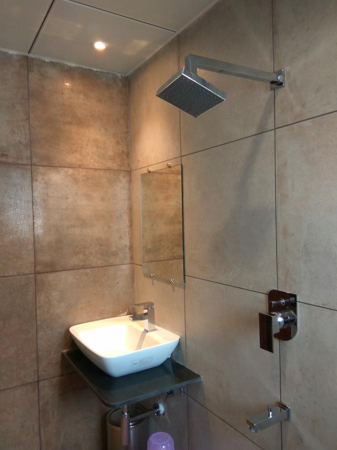 Manasi Inn 萨塔拉 外观 照片